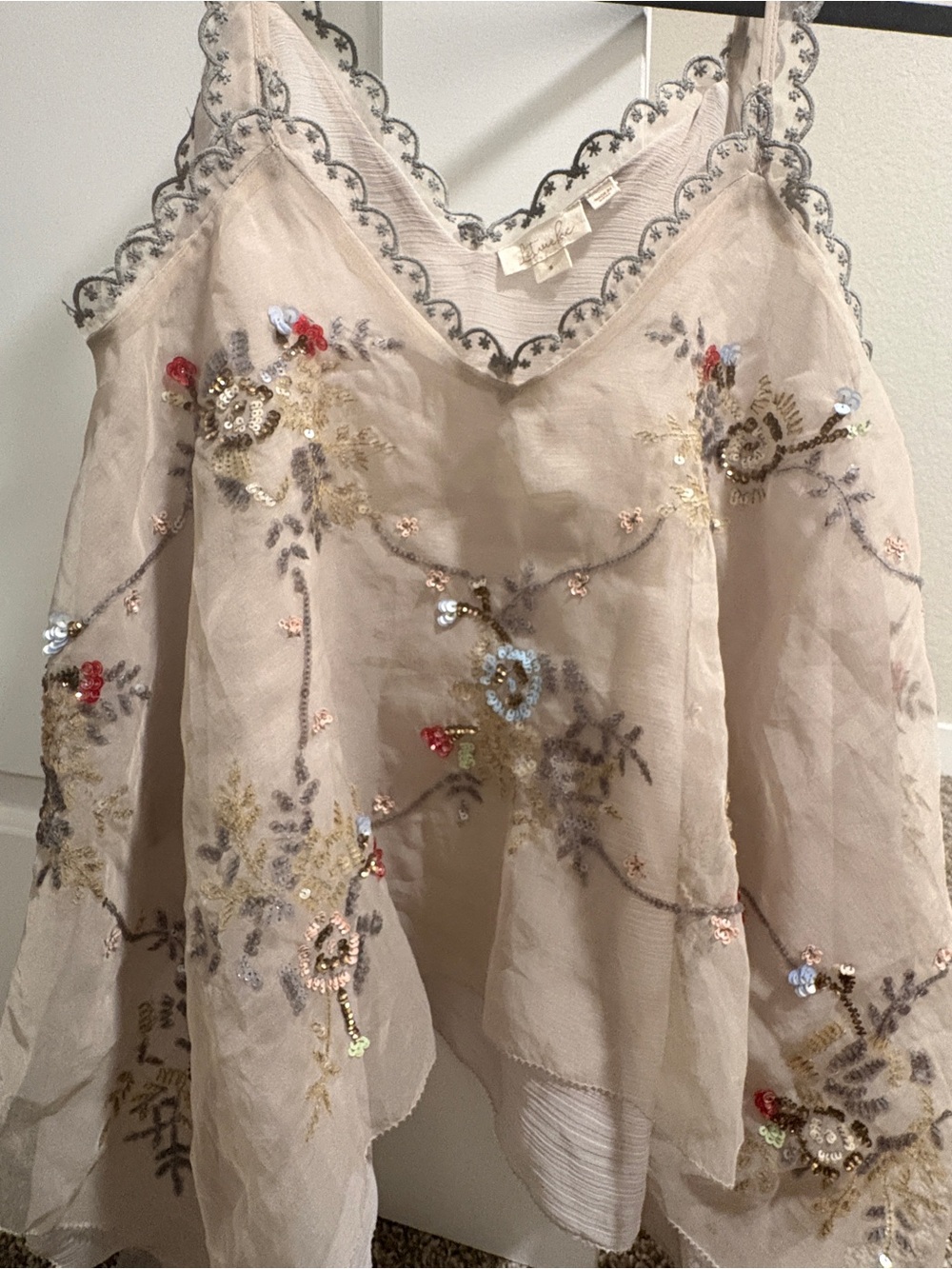 Anthropologie Beige Embroidered Scallop-Trim Tank - Picture 2 of 7